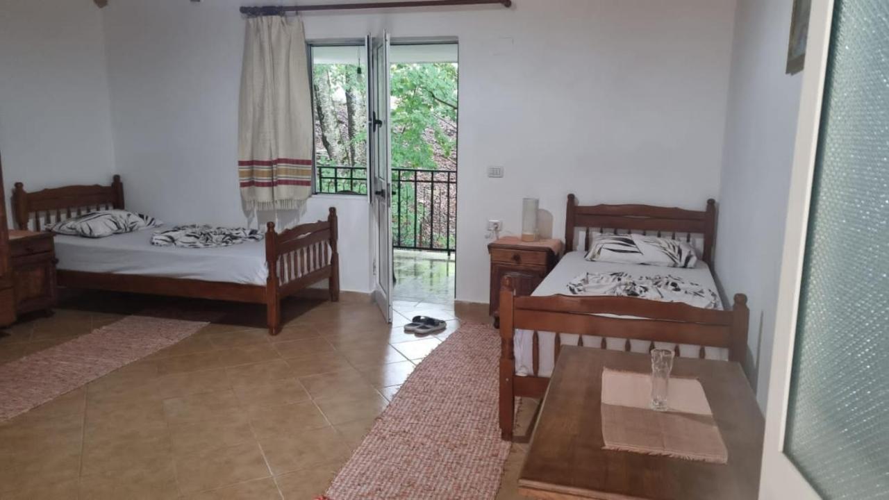 Bujtina Te Grima Hotel Theth Luaran gambar
